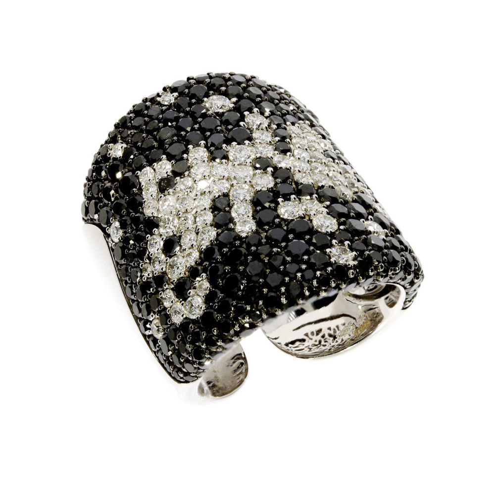Natasha Haute Joaillerie Specimen