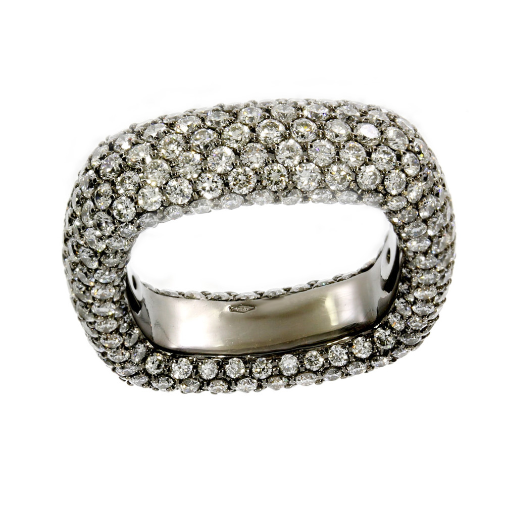 Natasha Haute Joaillerie Specimen