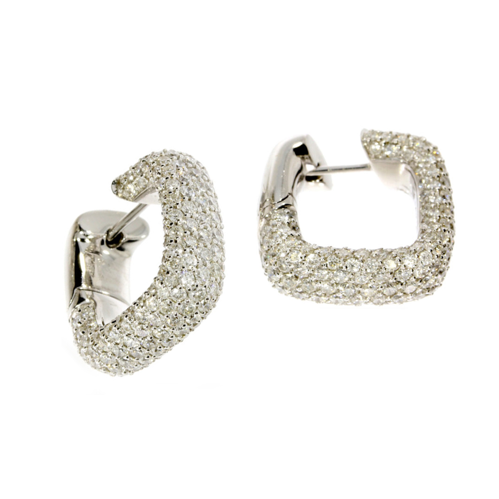 Natasha Haute Joaillerie Specimen