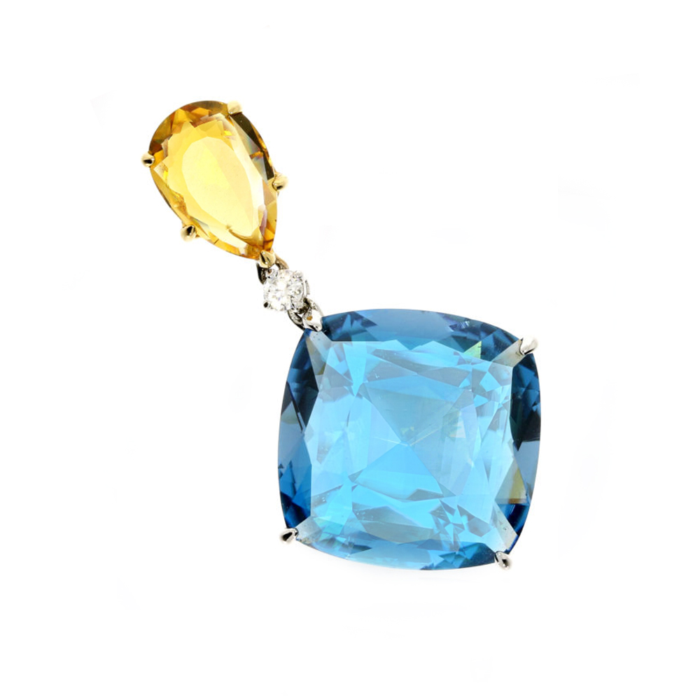Natasha Haute Joaillerie Specimen